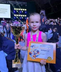 Академія спорту, танців і здоровʼя "TaiS" Чернівці 7