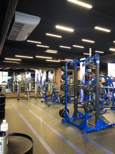 Сімейний спортивний клуб SportDep Чернівці 3