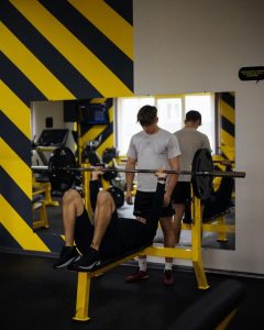 Спортивно-оздоровчий клуб ЕЛІТ Чернівці 21