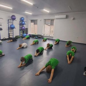 Спортивний клуб Актив з басейном Чернівці 9