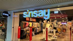 Магазин одягу Сінсей (Sinsay) на Текстильна, 28ч Тернопіль 11