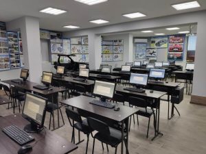 Автошкола Автолюб Карпати АВС на Юліана Целевича, 20а Івано-Франківськ 3