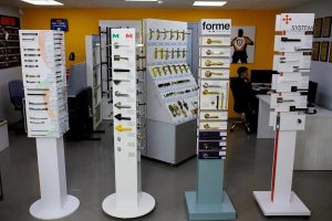 Магазин Світ Замків на Комарова, 10 Чернівці 13