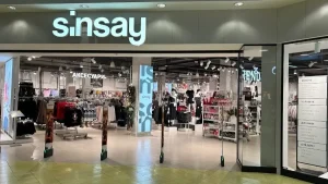 Магазин одягу Сінсей (Sinsay) на Олександра Борисенка, 1 Рівне 9