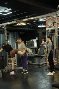 Тренажерний зал Спорт База Івано-Франківськ 12