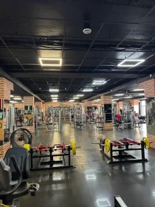 Тренажерний зал Спорт База Івано-Франківськ 16