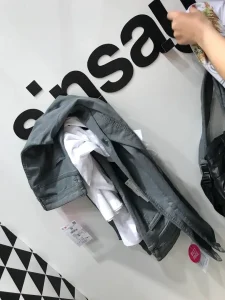 Магазин одягу Сінсей (Sinsay) на Під Дубом, 7Б Львів 7