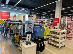 Магазин одягу Сінсей (Sinsay) на Трудова, 6a Хмельницький 4