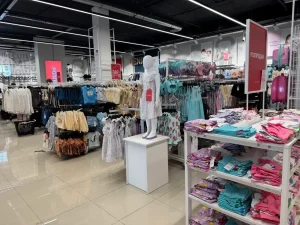 Магазин одягу Сінсей (Sinsay) на Трудова, 6a Хмельницький 2